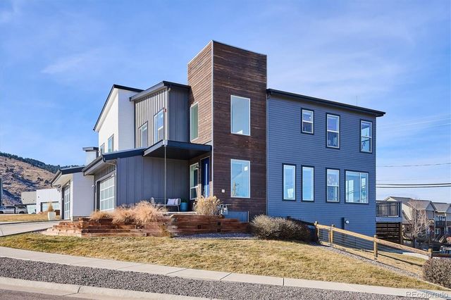 18405 Homestead Circle, Golden, CO 80401