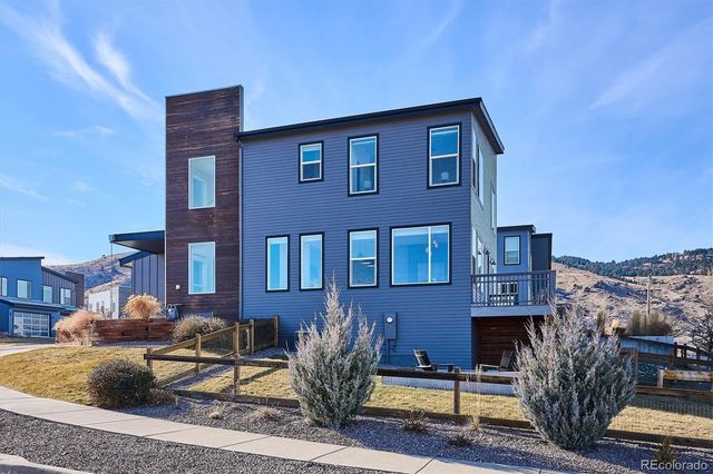 18405 Homestead Circle, Golden, CO 80401