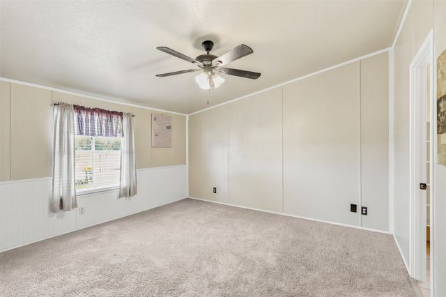 937 Nacogdoches River Drive, Granbury, TX 76048