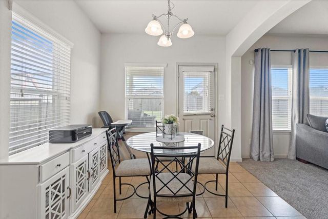 285 Country Crossing Circle, Magnolia, TX 77354