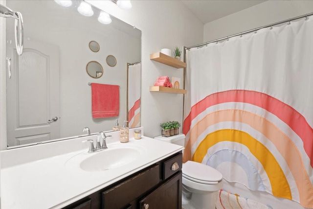 285 Country Crossing Circle, Magnolia, TX 77354