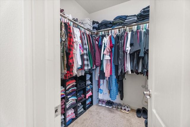 285 Country Crossing Circle, Magnolia, TX 77354