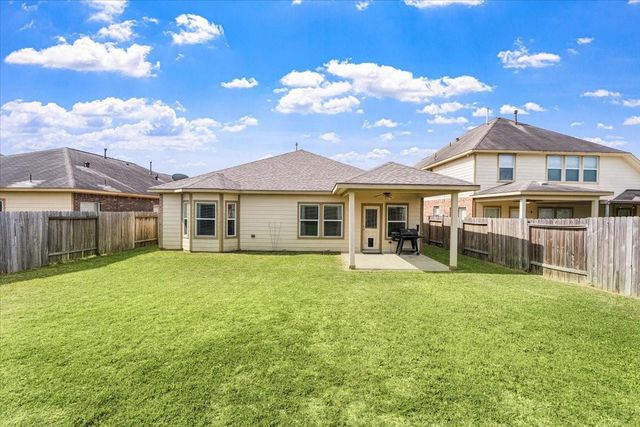 285 Country Crossing Circle, Magnolia, TX 77354