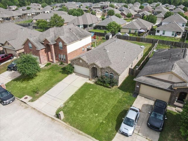 285 Country Crossing Circle, Magnolia, TX 77354