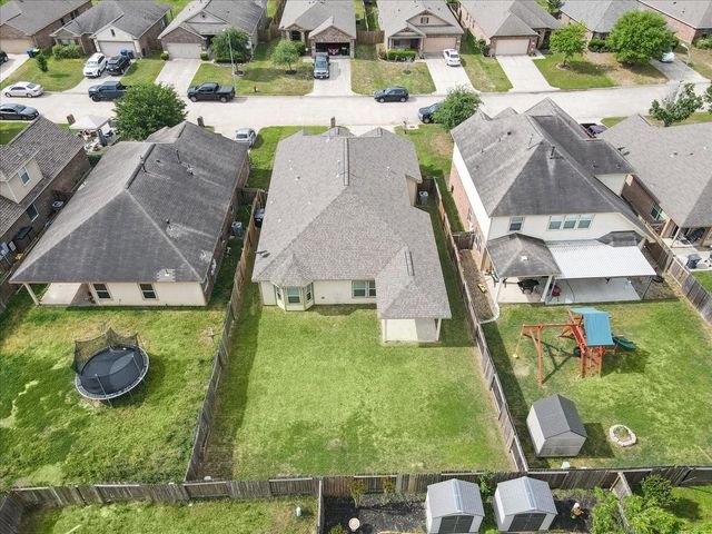 285 Country Crossing Circle, Magnolia, TX 77354