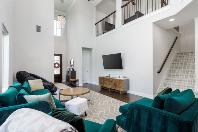 8605 Portola Drive, Frisco, TX 75035