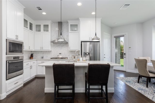 8605 Portola Drive, Frisco, TX 75035