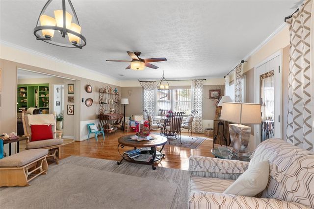 2303 GREEN LAWN STREET, Brandon, FL 33511