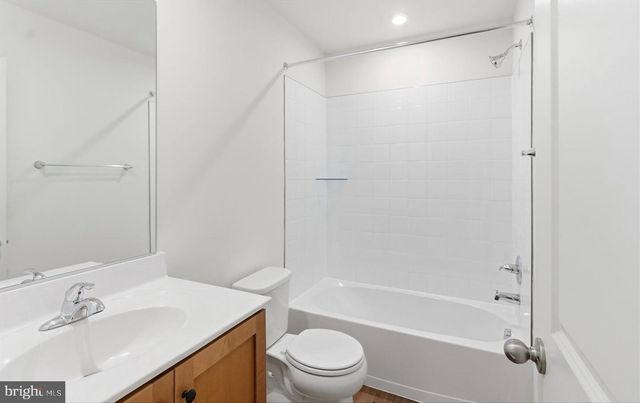 143 HOMESTEAD DR, Hanover, PA 17331
