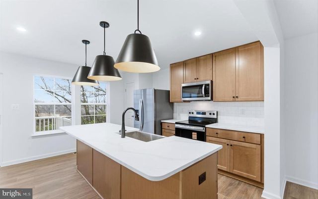 143 HOMESTEAD DR, Hanover, PA 17331