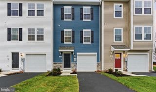 143 HOMESTEAD DR, Hanover, PA 17331