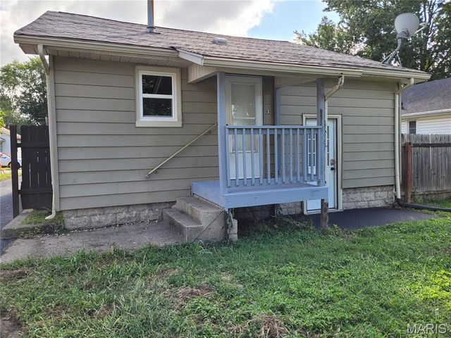 202 Wisconsin Avenue, Alton, IL 62002