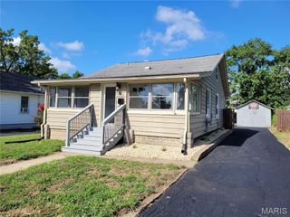 202 Wisconsin Avenue, Alton, IL 62002