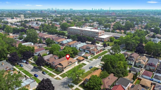 8101 S Kimbark Avenue, Chicago, IL 60619
