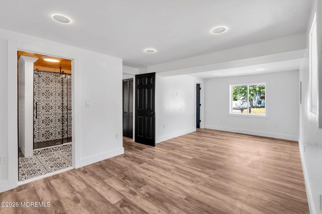 24 Woodlark Road, Toms River, NJ 08755