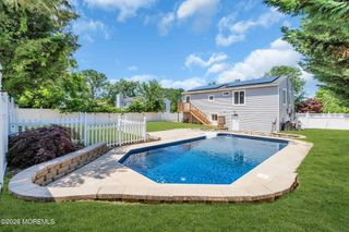 24 Woodlark Road, Toms River, NJ 08755
