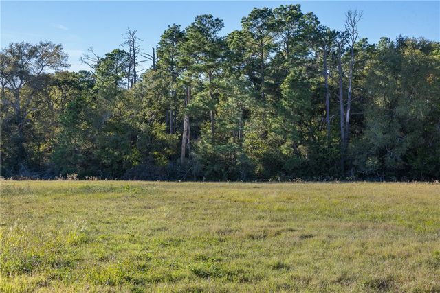 16121 Fm 2620 Road, Bedias, TX 77831