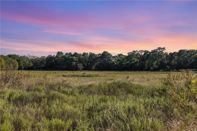 16121 Fm 2620 Road, Bedias, TX 77831