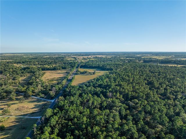 16121 Fm 2620 Road, Bedias, TX 77831