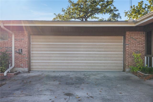 16121 Fm 2620 Road, Bedias, TX 77831