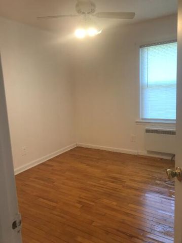 111 Lionel B, Summerville, SC 29483