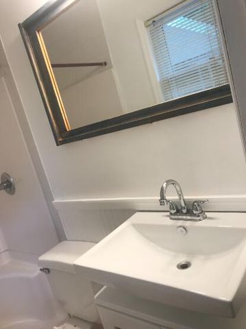 111 Lionel B, Summerville, SC 29483
