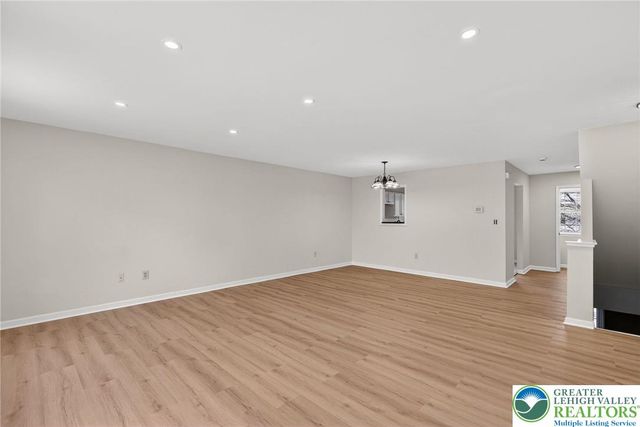 2823 Sequoia Drive, Macungie Boro, PA 18062