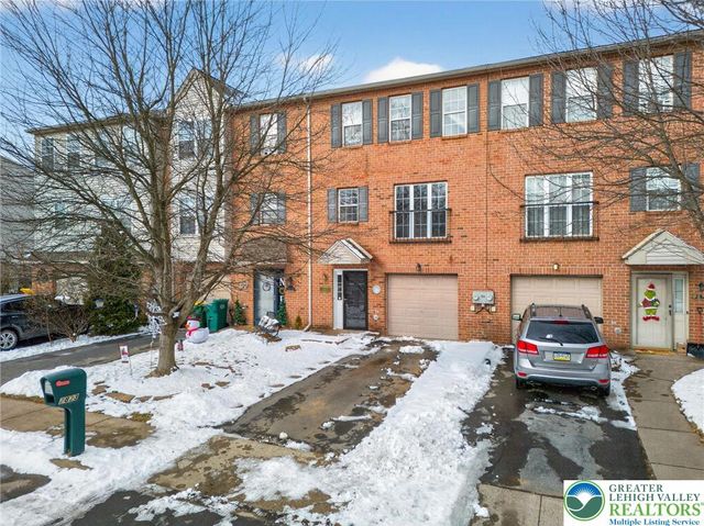 2823 Sequoia Drive, Macungie Boro, PA 18062