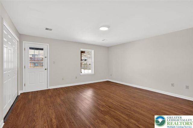 2823 Sequoia Drive, Macungie Boro, PA 18062