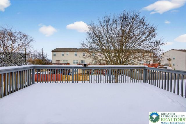 2823 Sequoia Drive, Macungie Boro, PA 18062