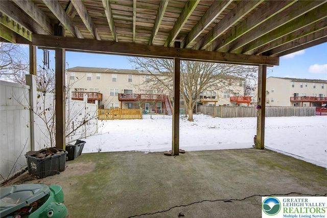 2823 Sequoia Drive, Macungie Boro, PA 18062