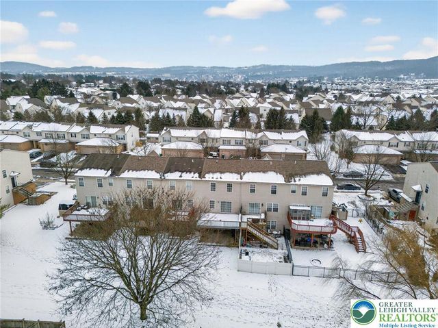 2823 Sequoia Drive, Macungie Boro, PA 18062