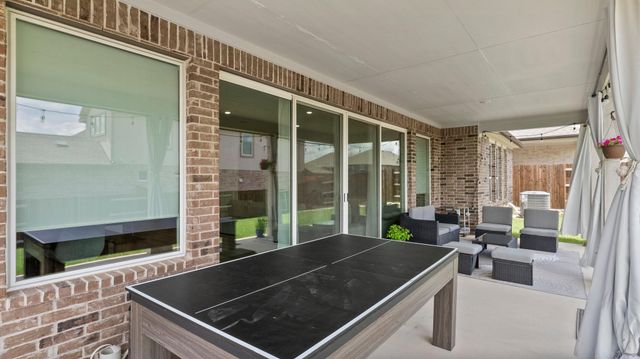 1904 Jay Bird LN, Leander, TX 78641