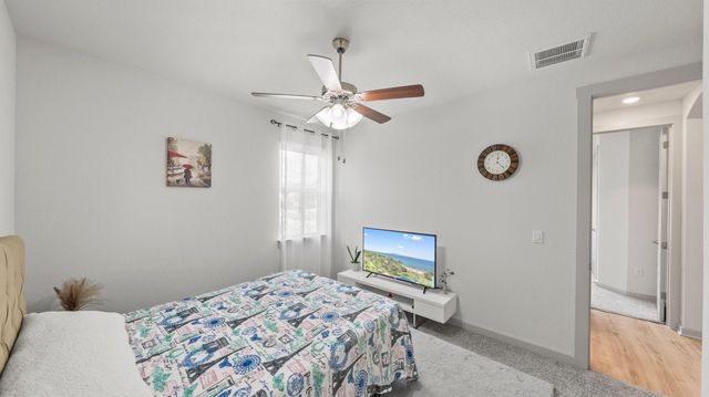 1904 Jay Bird LN, Leander, TX 78641