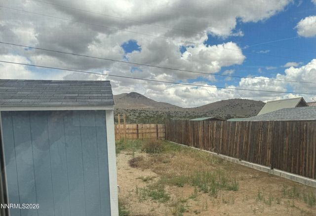 6305 Blackwood Road, Sun Valley, NV 89433