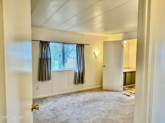 6305 Blackwood Road, Sun Valley, NV 89433