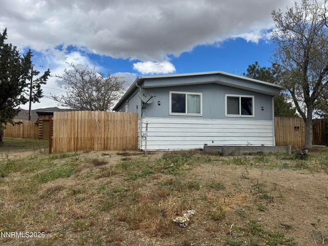 6305 Blackwood Road, Sun Valley, NV 89433