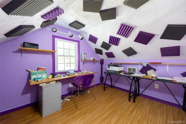 14 Van Wert Place, Hyde Park, NY 12538