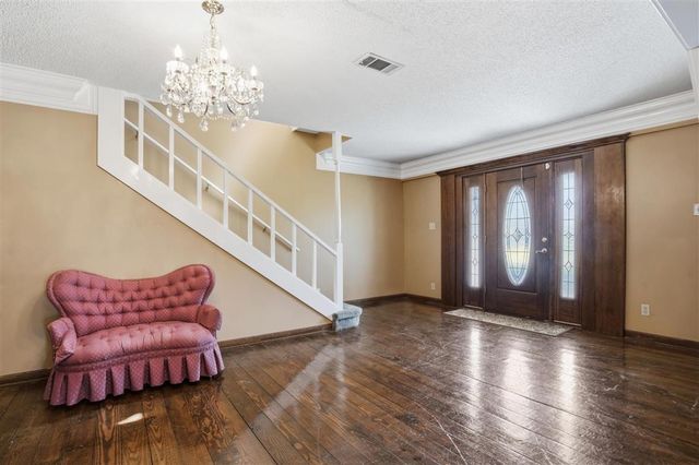 504 Bowie Street, Sulphur, LA 70663