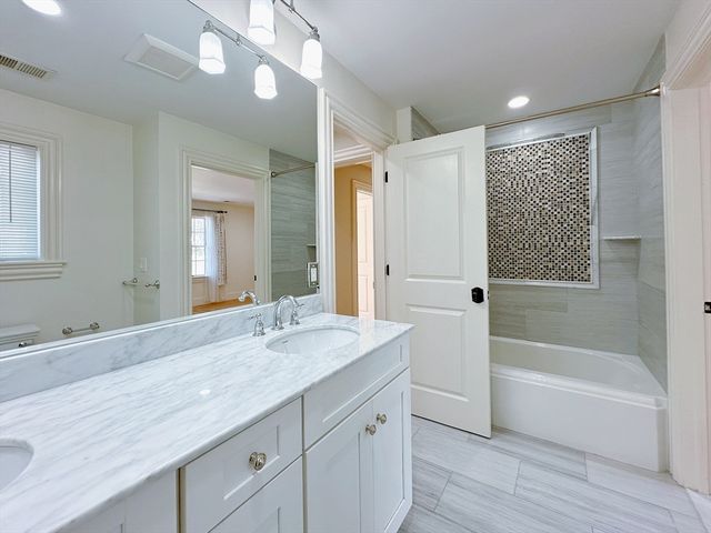 9 Vine St, Newton, MA 02467