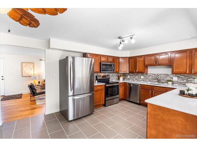 6764 Newland St, Arvada, CO 80003