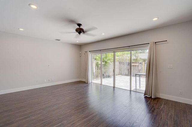 804 SW 4th Avenue, Fort Lauderdale, FL 33315