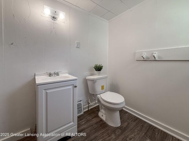 1013 N Pennsylvania Avenue, Lansing, MI 48906