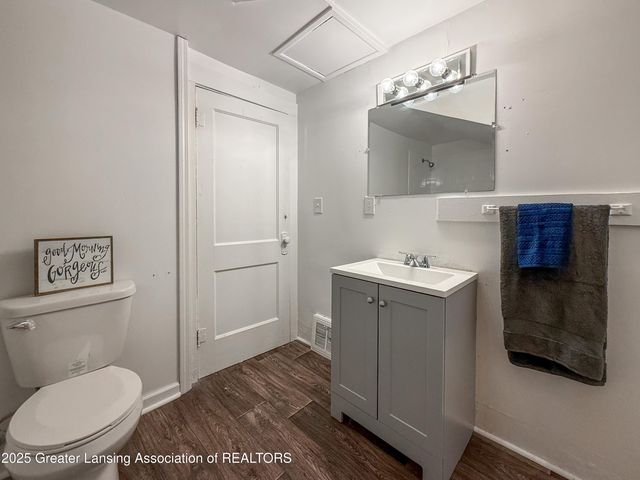 1013 N Pennsylvania Avenue, Lansing, MI 48906