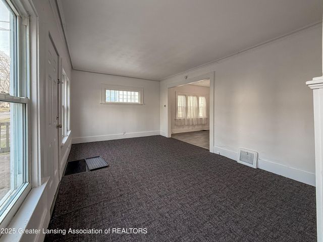 1013 N Pennsylvania Avenue, Lansing, MI 48906