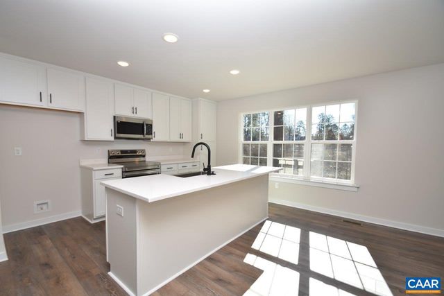 1337 SALEM CHURCH RD, Palmyra, VA 22963