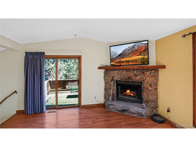 279 Wisp Creek Dr, Bailey, CO 80421