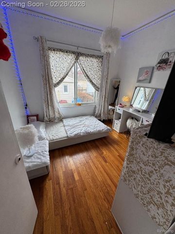 5059 Hartwell Street, Dearborn, MI 48126