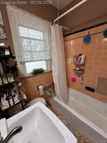 5059 Hartwell Street, Dearborn, MI 48126