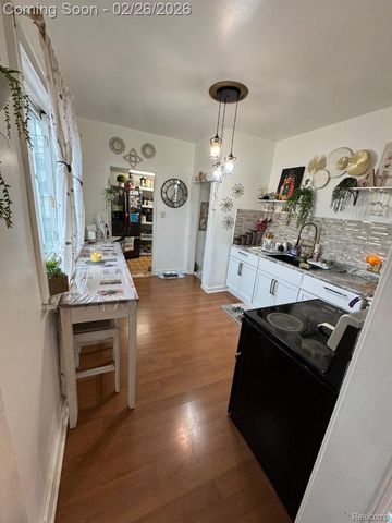 5059 Hartwell Street, Dearborn, MI 48126